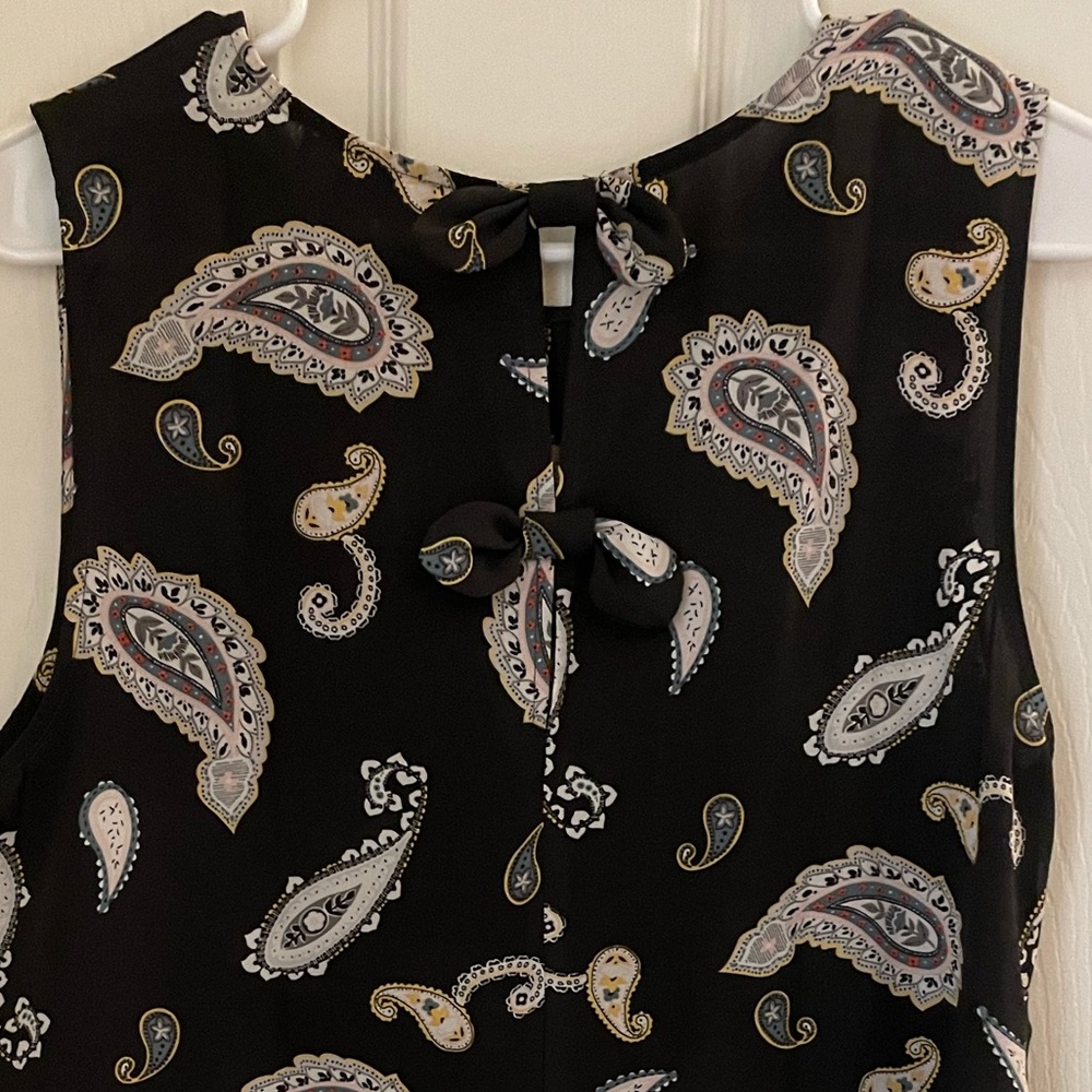 LOFT Tank Top - Picture 2 of 4